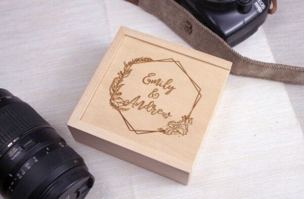 Personalised USB memory stick with Printed trinket box - Image 2