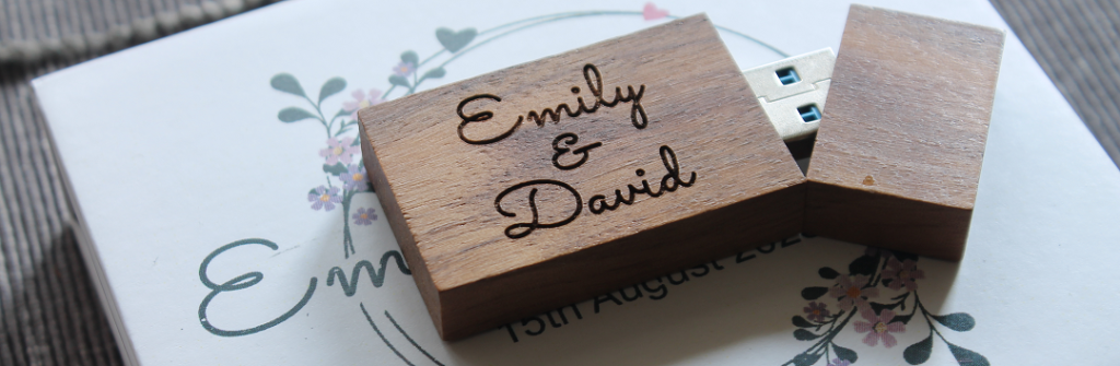 Engraved Couple's Name on Personalized Wooden USB 32GB - Unique Wedding Keepsake