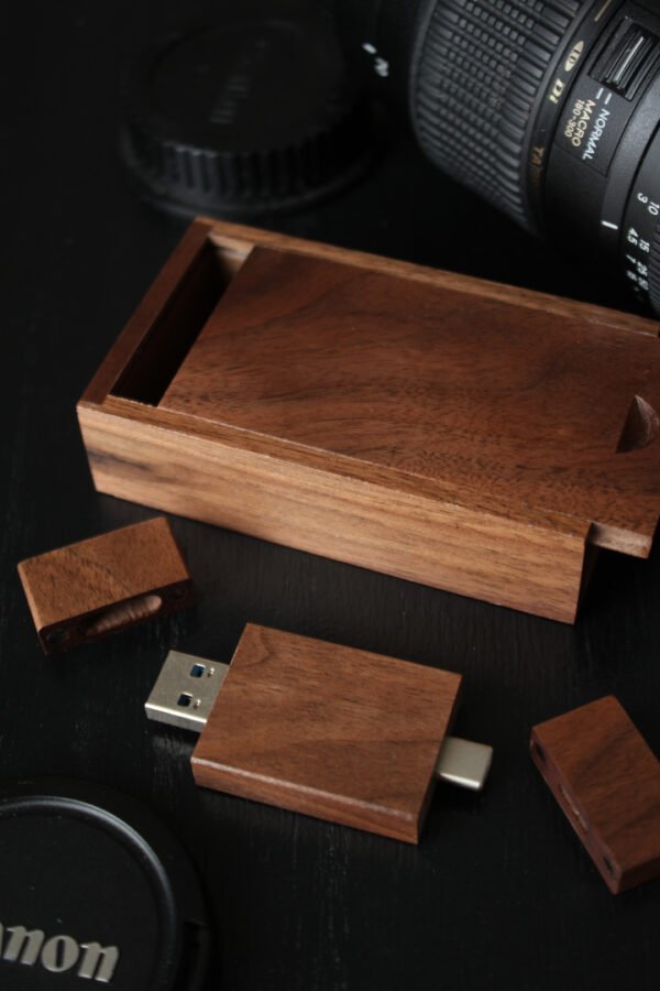 Personalised Wooden rectangular USB-A and USB-C with small presentation box (Walnut)